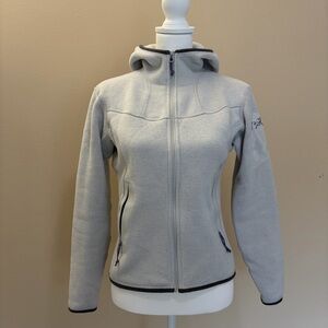 Arc’teryx Polartec Fleece Jacket Women’s Small Gray Lavender Trim Logo Hooded